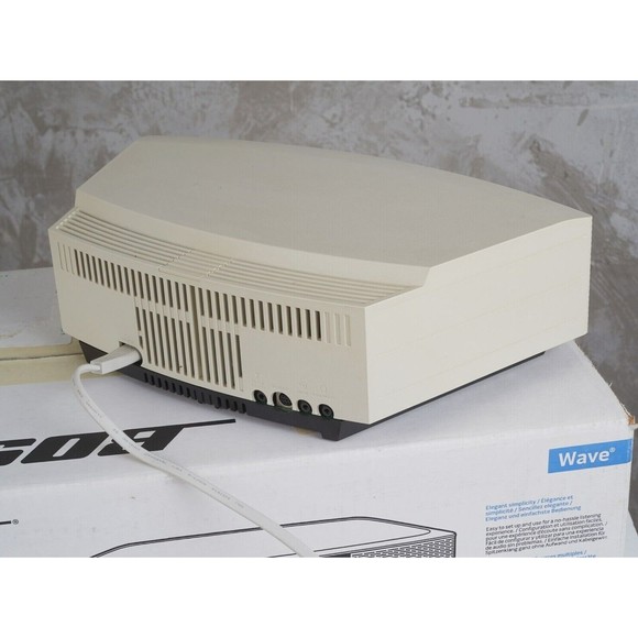 COPY - Excellent Bose Wave Music System AM/FM Radio CD Aux Player Cream AWRCC2 … - Picture 5 of 12